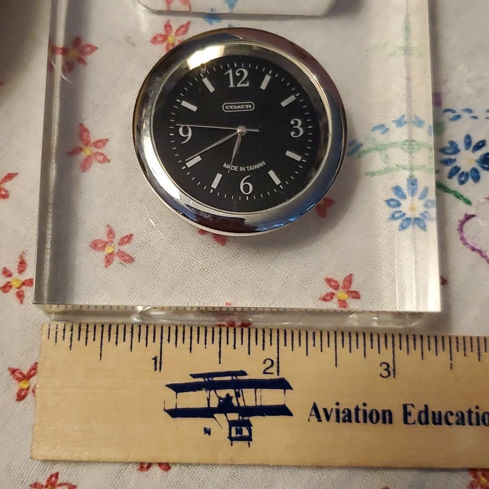 Coach Clock - Picture 6 of 7